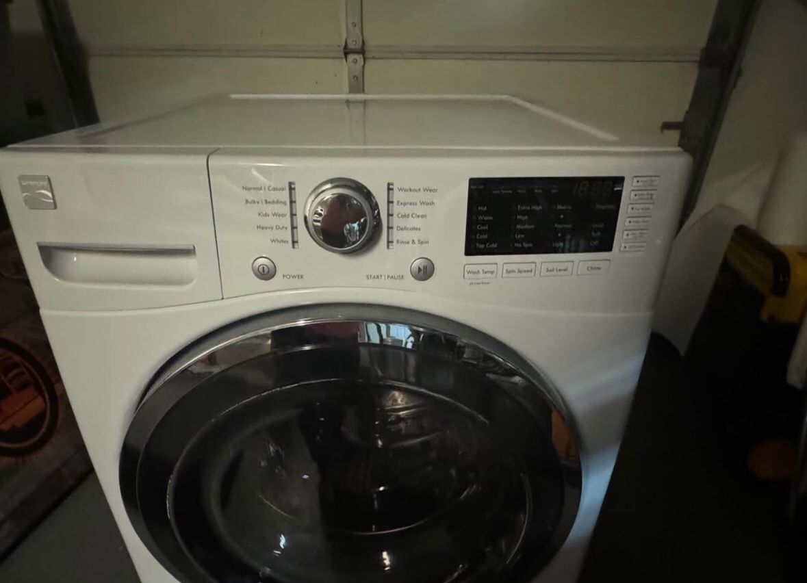 Kenmore Washer & Dryer Front Load Elite With Steam & A Free Hose