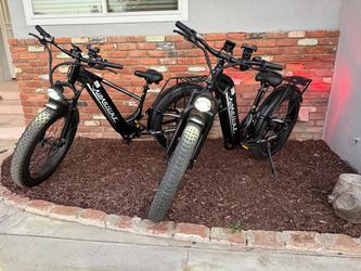 2 Aipas fat tire e bikes like new