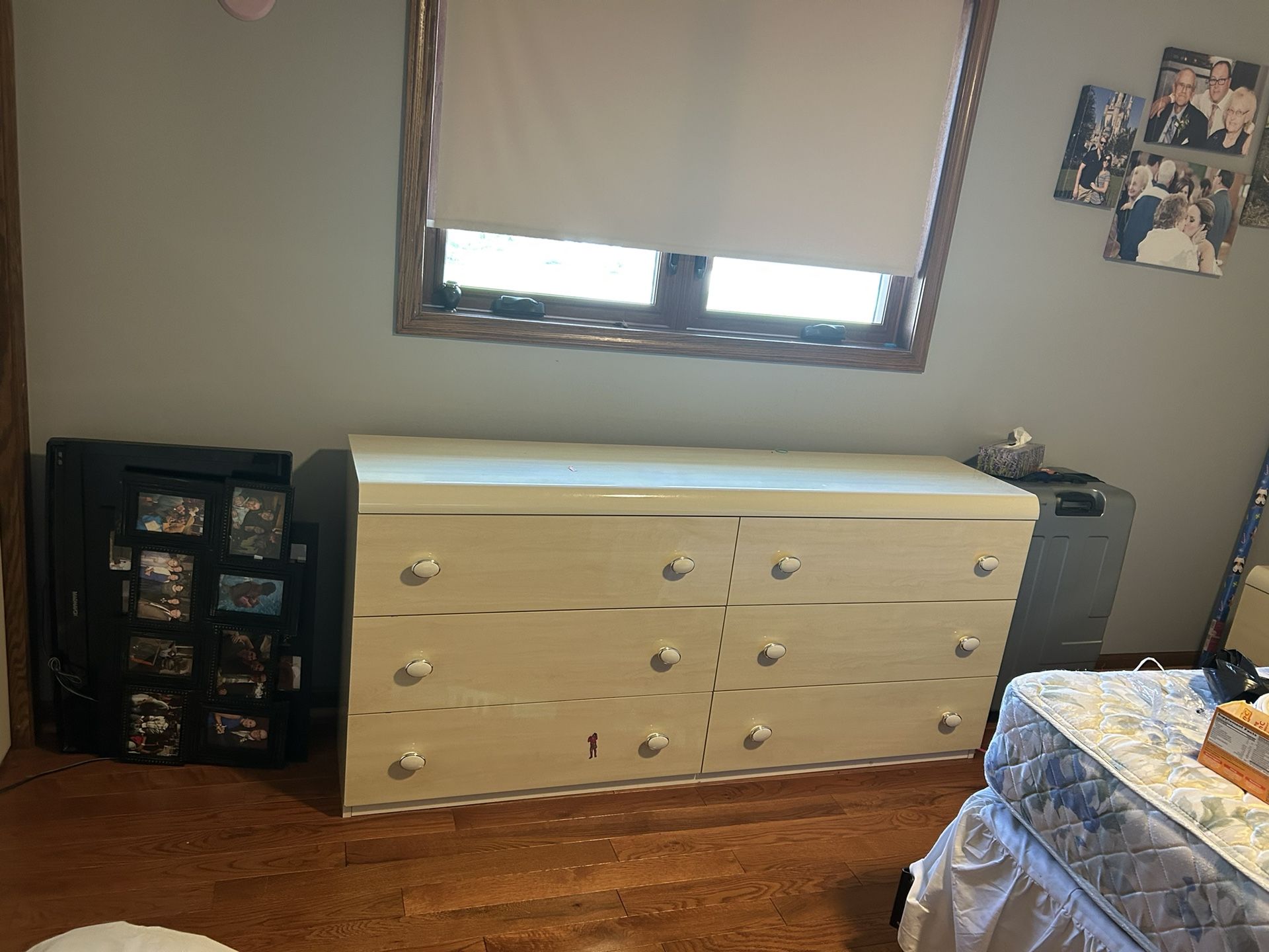 Bedroom Set