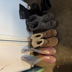 Girls boots lot