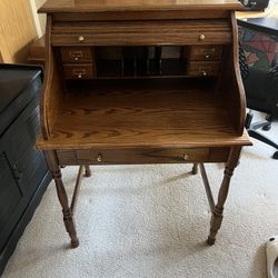 Gorgeous roll-top desk