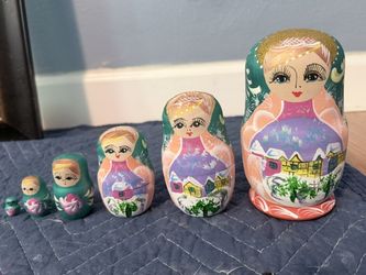 Vintage 1991 Hand-Signed Russian Nesting Dolls (6-Piece Set) - Winter Village Scene