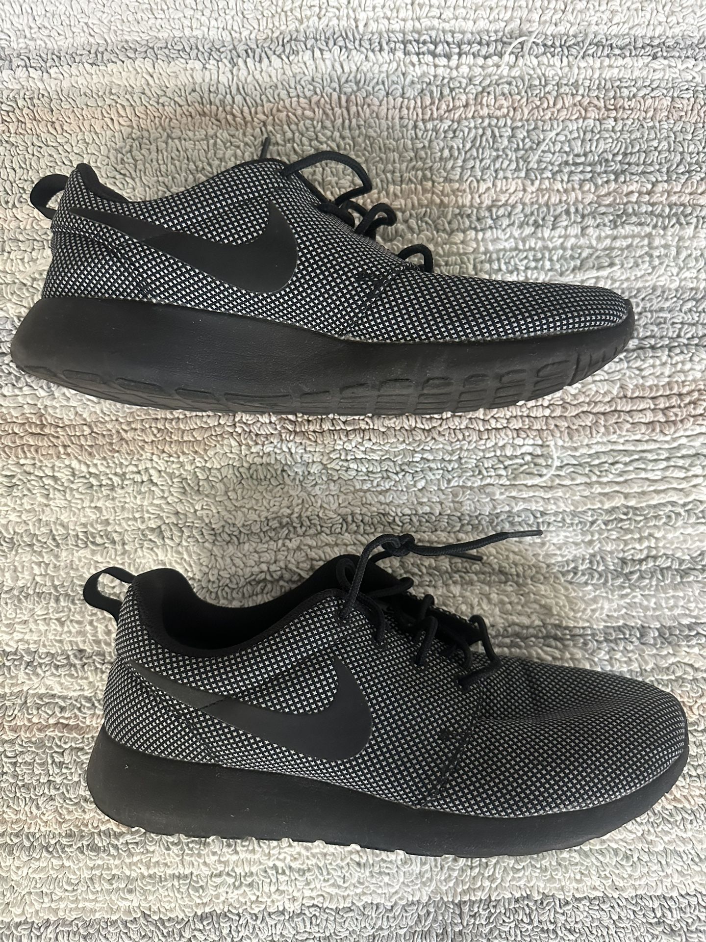 Roache Nike