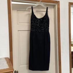 Vintage 1950s Rockabilly Black Sequins Cocktail Dress Fitted. Size: XS USED!