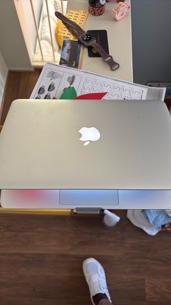 MacBook laptop series 2015 or something