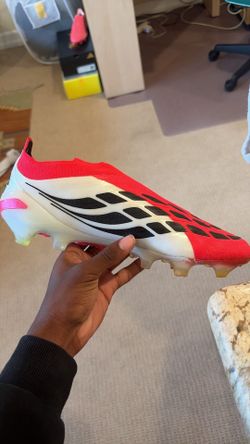 Adidas Predators elite size 8.5