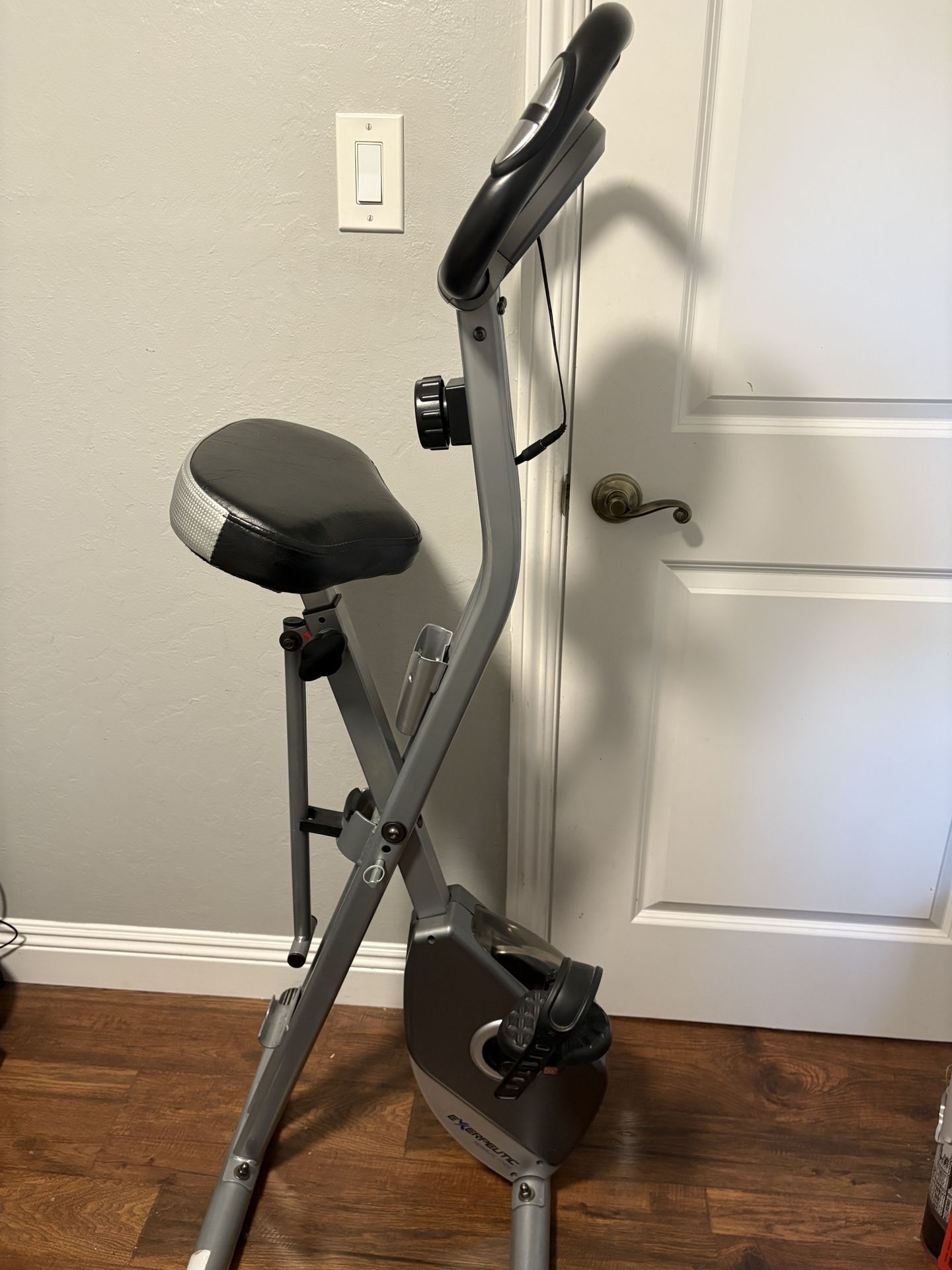 Magnetic Resistance Proform 230u Exercise Bike ProForm Studio Spin