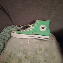 (Men's: 6)(Women's: 8)