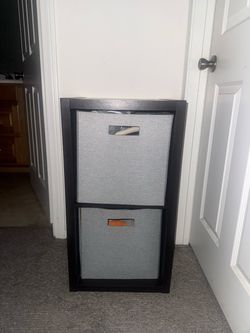 2-Cube Storage Shelf with Fabric Bins