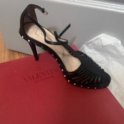 Valentino Heels 38.5