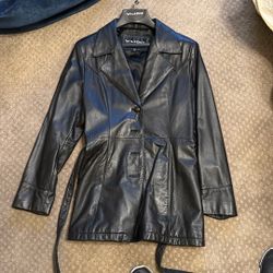Women Wilson Leather Coat 