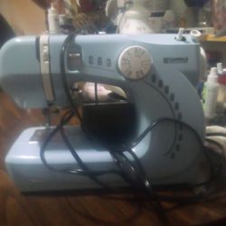 Sears Kenmore Sewing Machine 