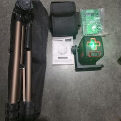 Self-Leveling Laser Level, 100Ft Green Cross Line Tool, IP54 Waterproof w/ Carrying Bag & 50"Tripod