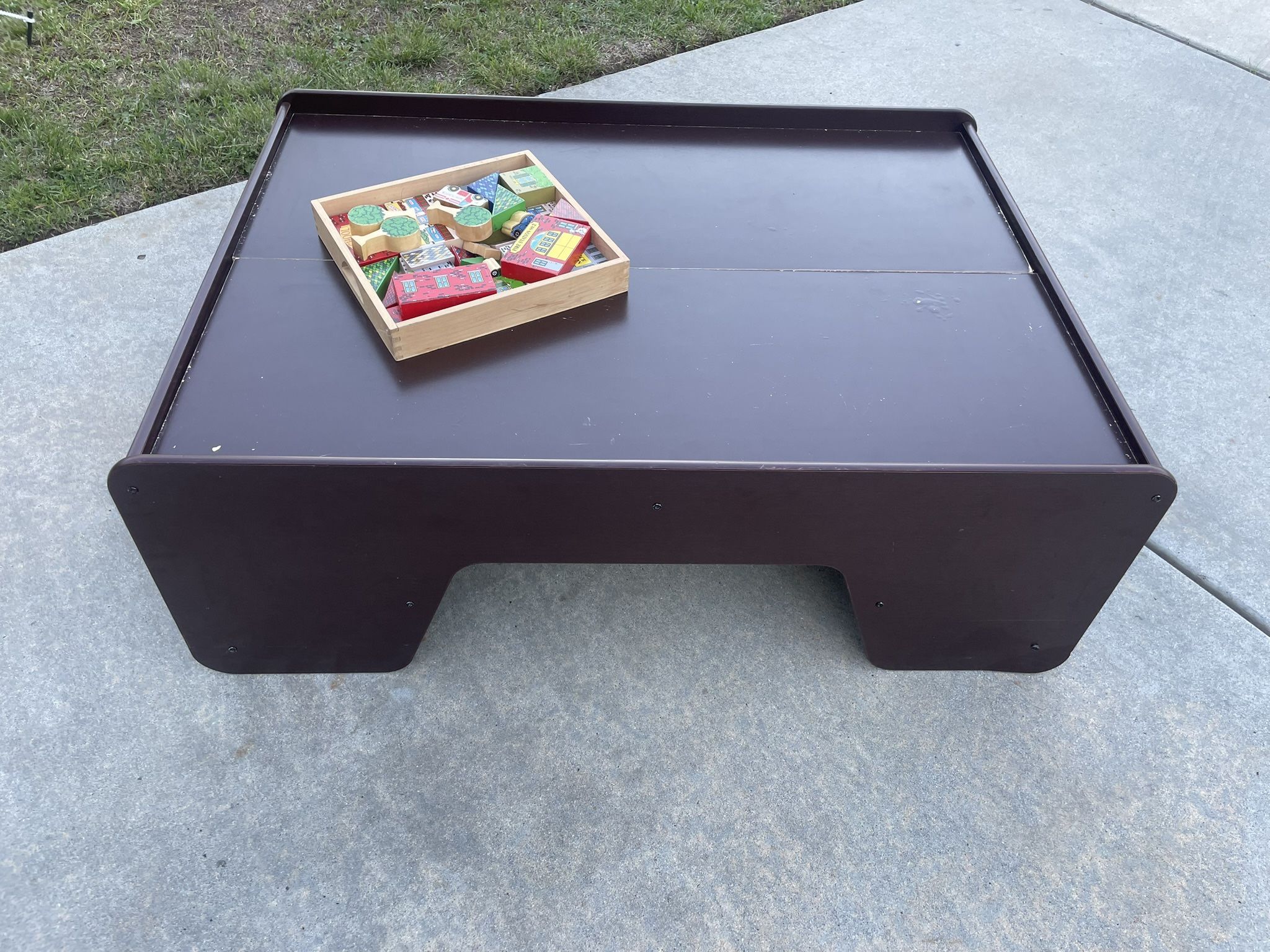 Play Table - Double sided 