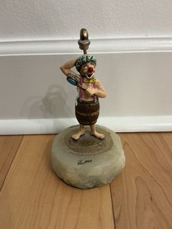 Clown Statue, Onyx GOLD Base