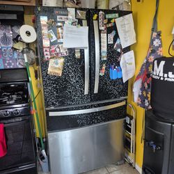 a 4-door French door refrigerator