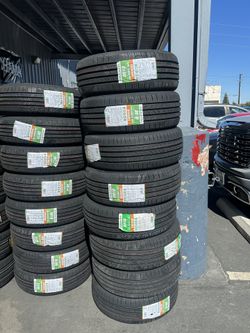 215-55-17 SET OF BRAND NEW TIRES **INSTALLED** 50K MILEAGE WARRANTY 