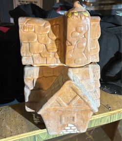 Vintage Twin Winton Cookie Jar 'Leaning Shack'. Hand Painted. 12" H, 8" D.