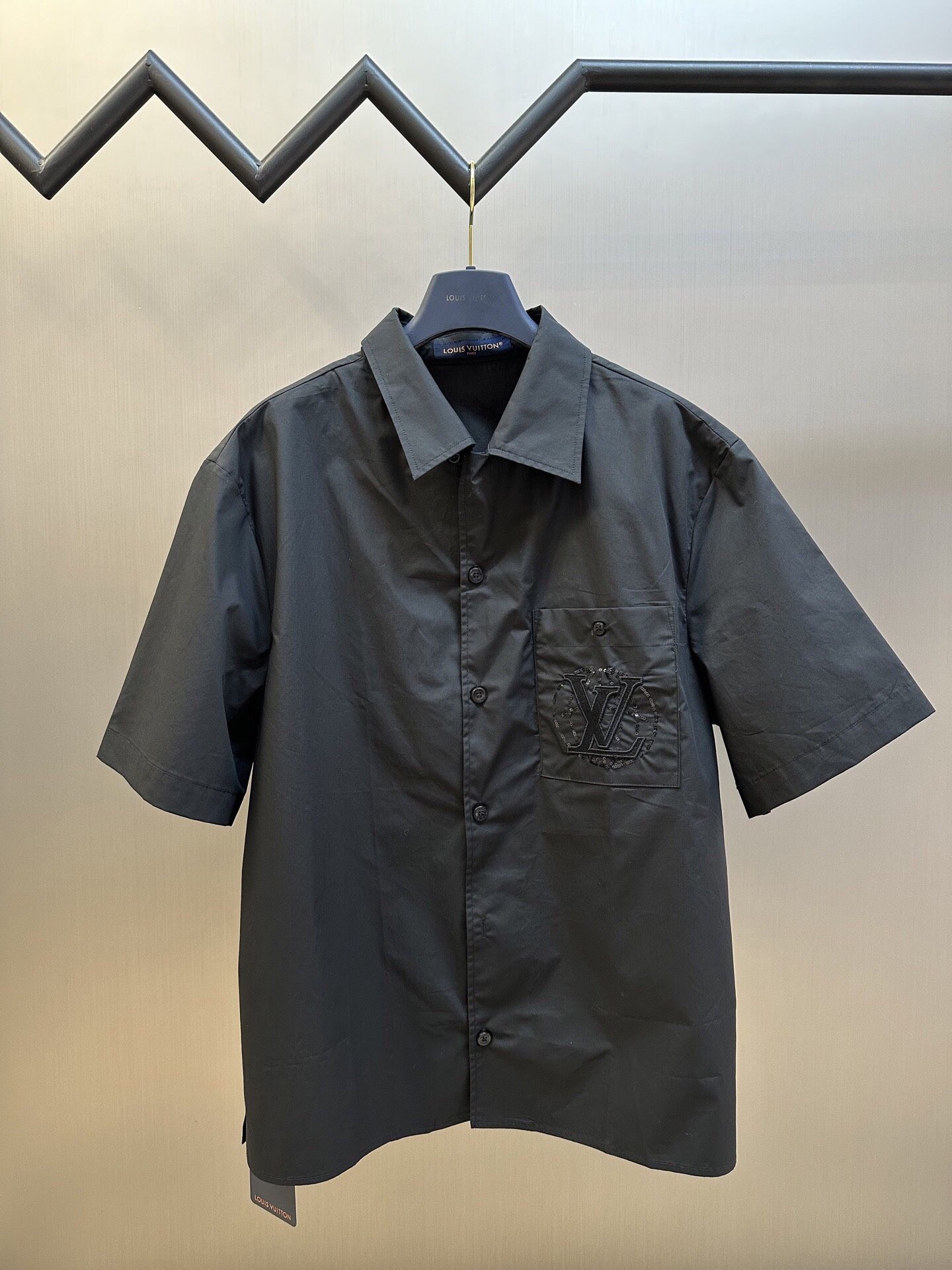 LV Men’s 2025 Shirt New