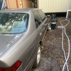 1999 Toyota Camry