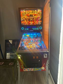 Pinball machine - Cactus Canyon
