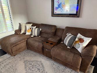 Lazyboy reclining couch