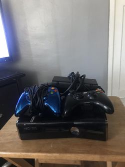 Xbox 360 Slim