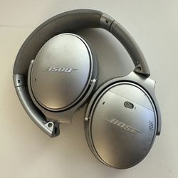 Pre-owned Bose QuietComfort 35 Headphones