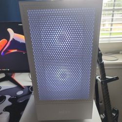 Gaming PC (Like New)