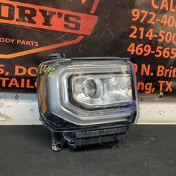 GMC SIERRA 1500 2016-2018 RH HEADLIGHT OEM 