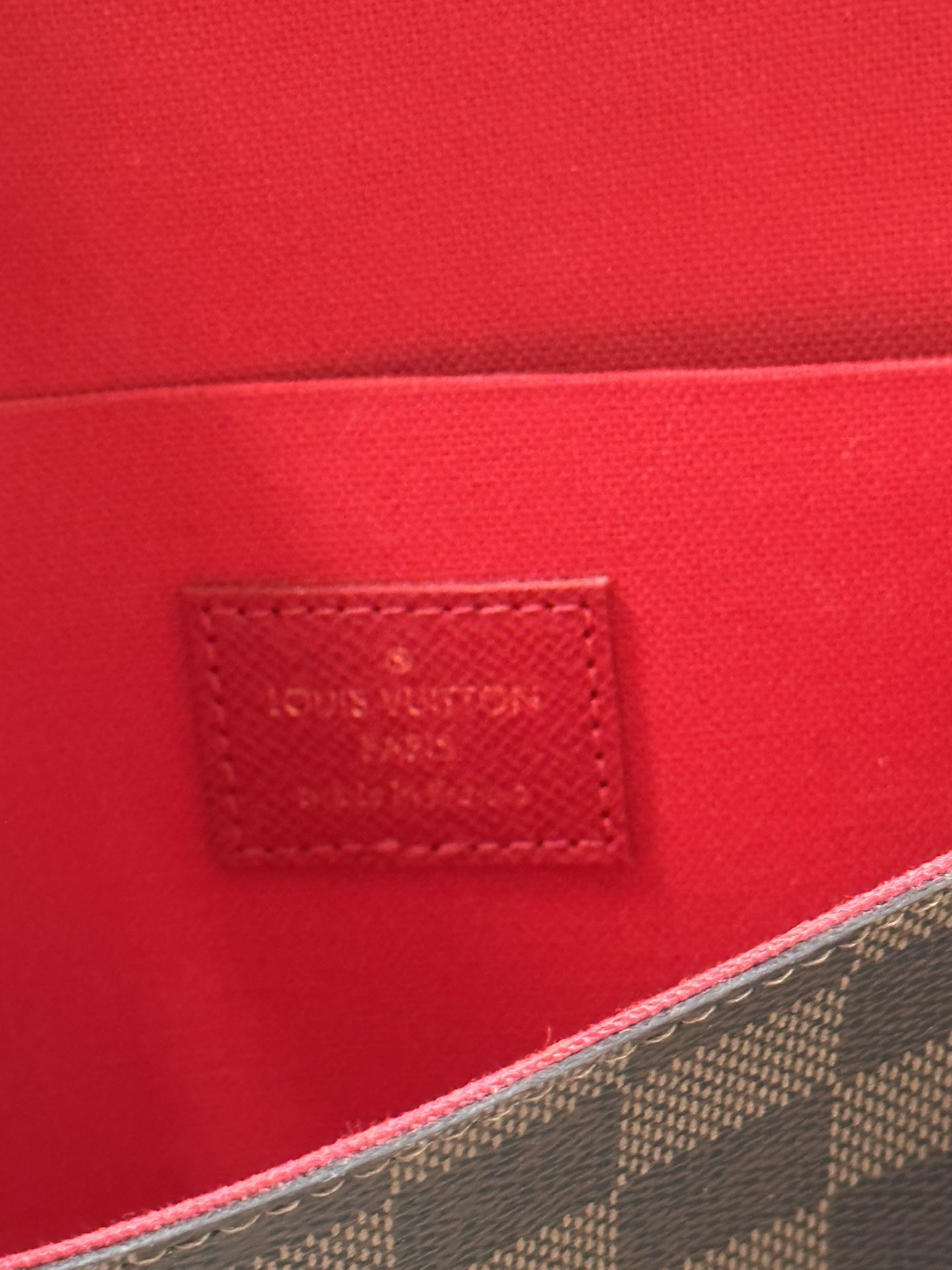 Louis Vuitton Felicie Pochette (Damier Ebene) for Sale in Phoenix, AZ -  OfferUp