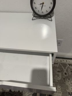 Study Table With Draw