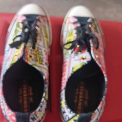 Converse size 12