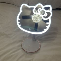 Hello Kitty Mirror 