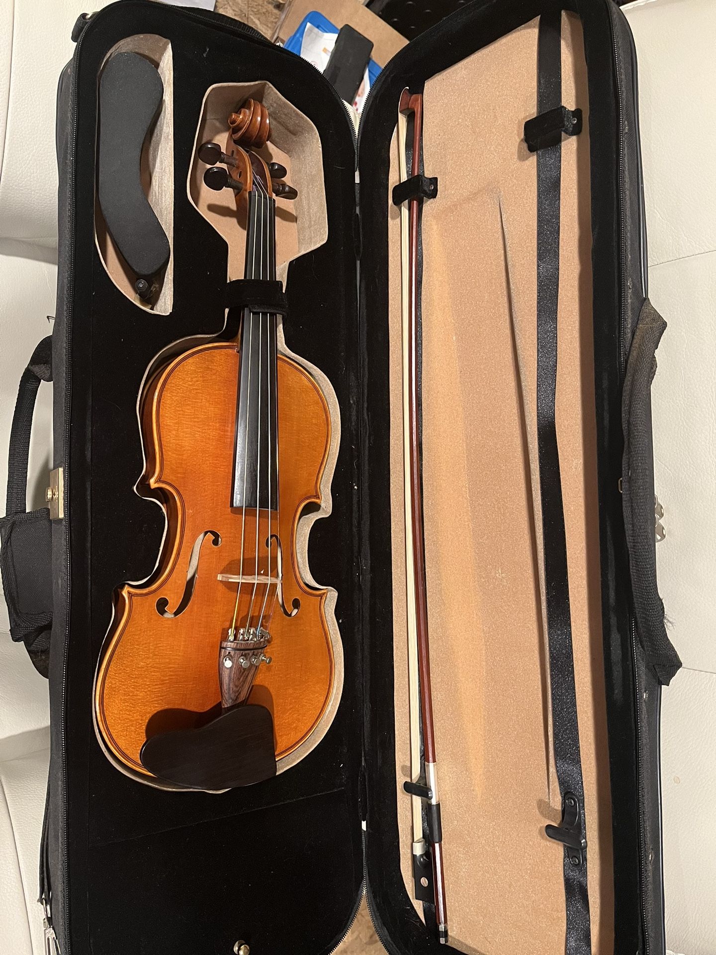 Yamaha V-5 Full Size Violin