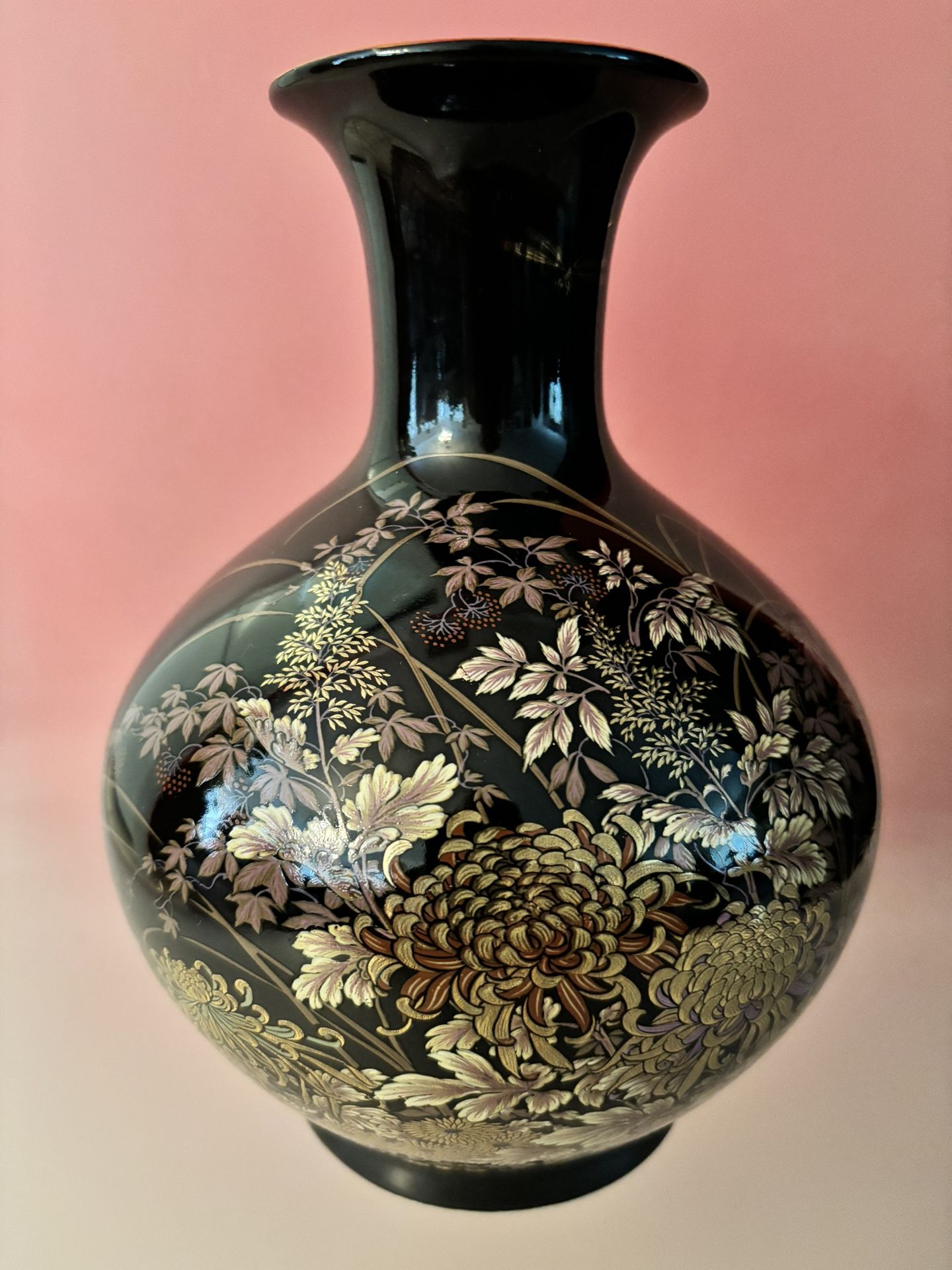 Vintage Shibata Japan Porcelain Vase Decorated with Golden Flowers. 8” Tall