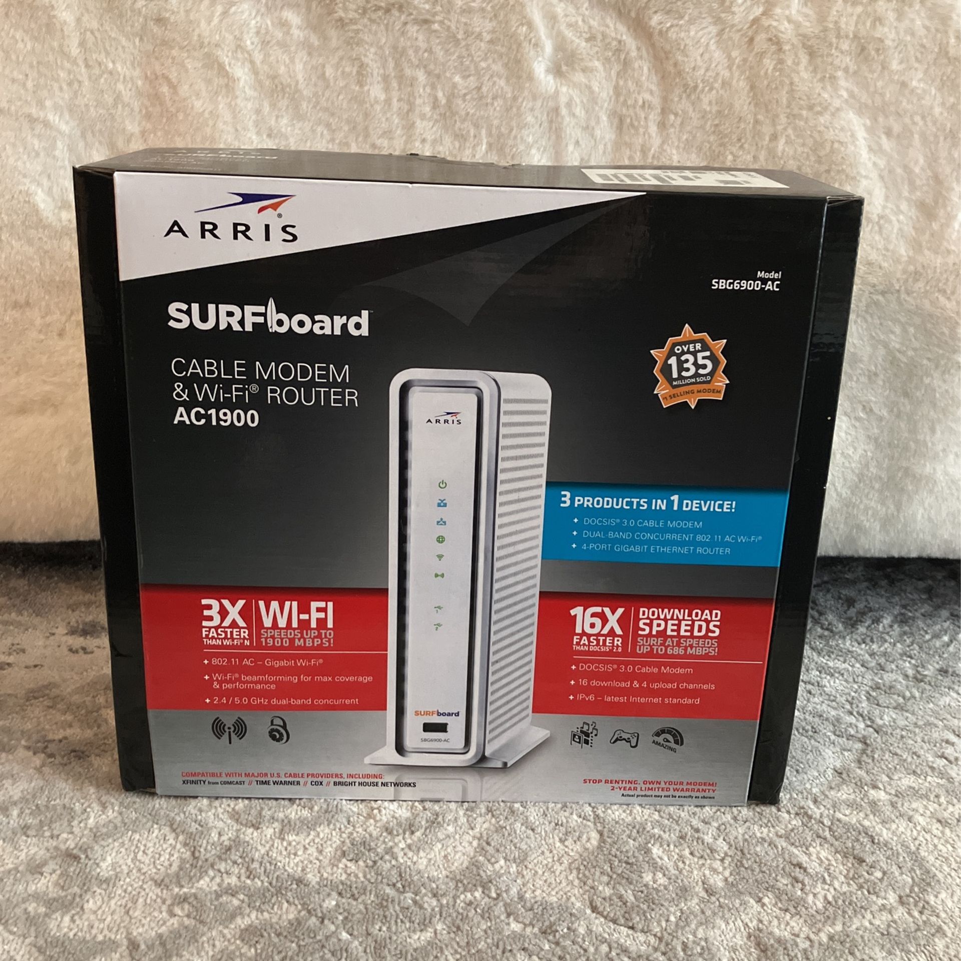 New In Box Arris Surfboard Cable Modem & WiFi Router AC1900