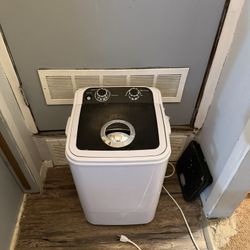 Mini Portable Apartment Washing machine 