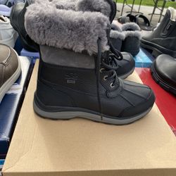 UGG Women's Adirondack Boot Iii Size:7