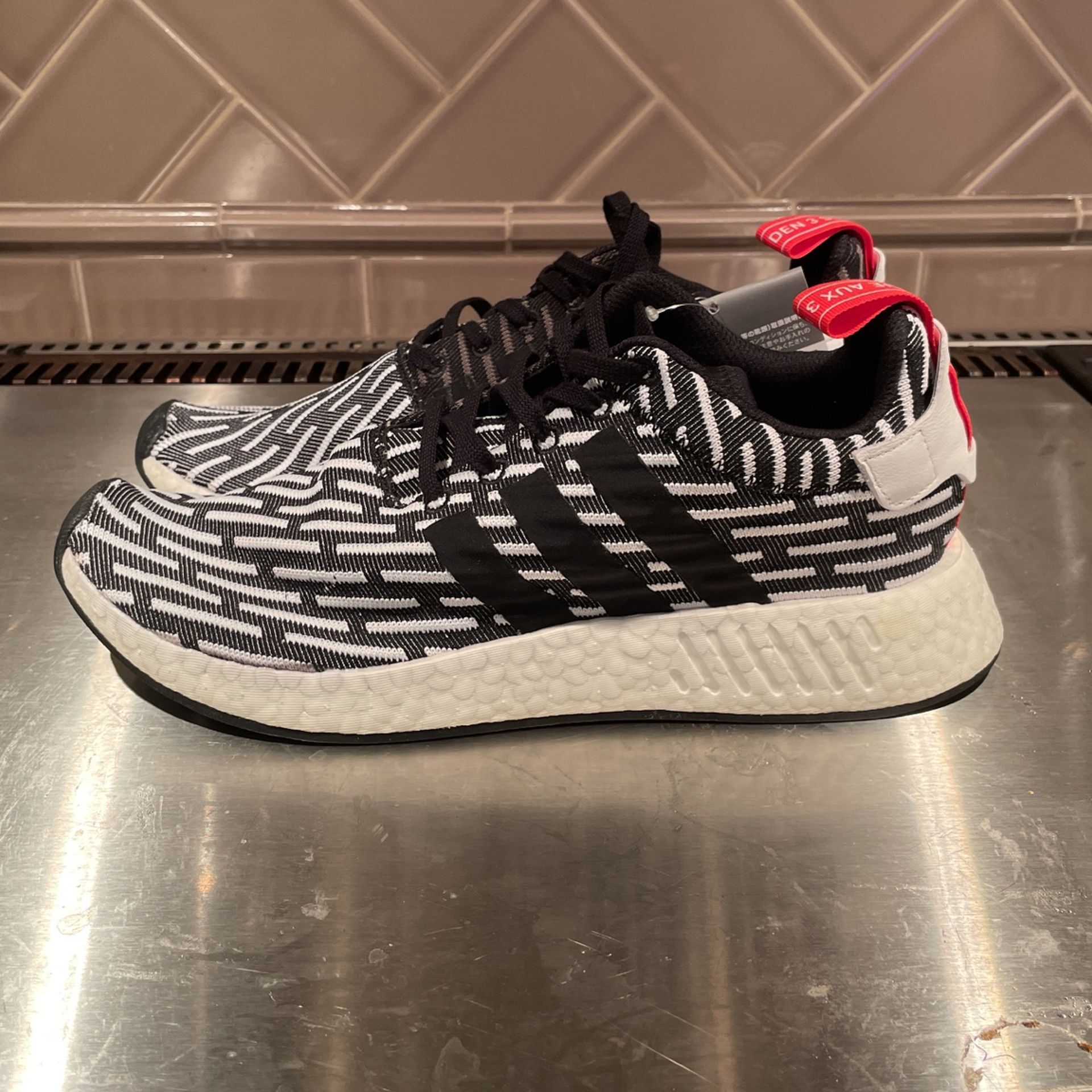 adidas gazelle silver green womens Adidas Originals NMD R2 Men's Shoes Core Black / Utility Black / Trace –  Sports Plaza NY