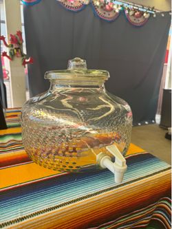 Beverage dispenser