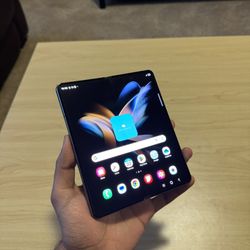 Samsung Galaxy Fold 4, Unlocked, Excellent Condition, Clean IMEI, Fully Functional 