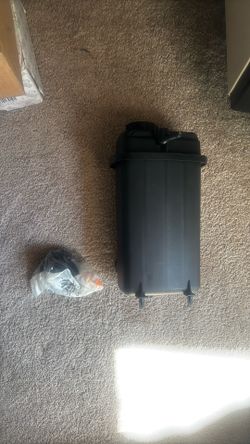 E38 Bmw Rein coolant Reservoir 