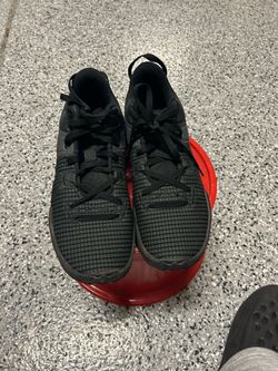Nike LeBron witness 7