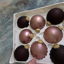 VINTAGE 48 GLASS ORNAMENTS BEAUTIFUL WINE & BLUSH 