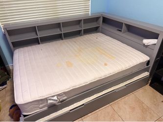 FREE Full/twin trundle bed