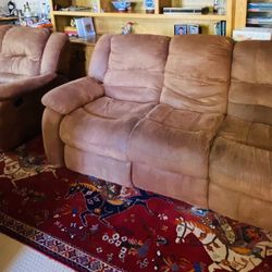 Reclining Sofa