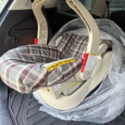 Graco Baby Car Seat