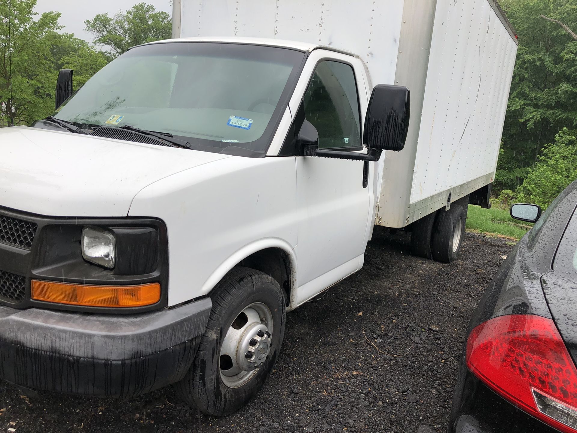 2004 Chevy 3500 box truck