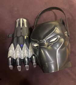 Halloween Black Panther Claw And Halloween Bucket